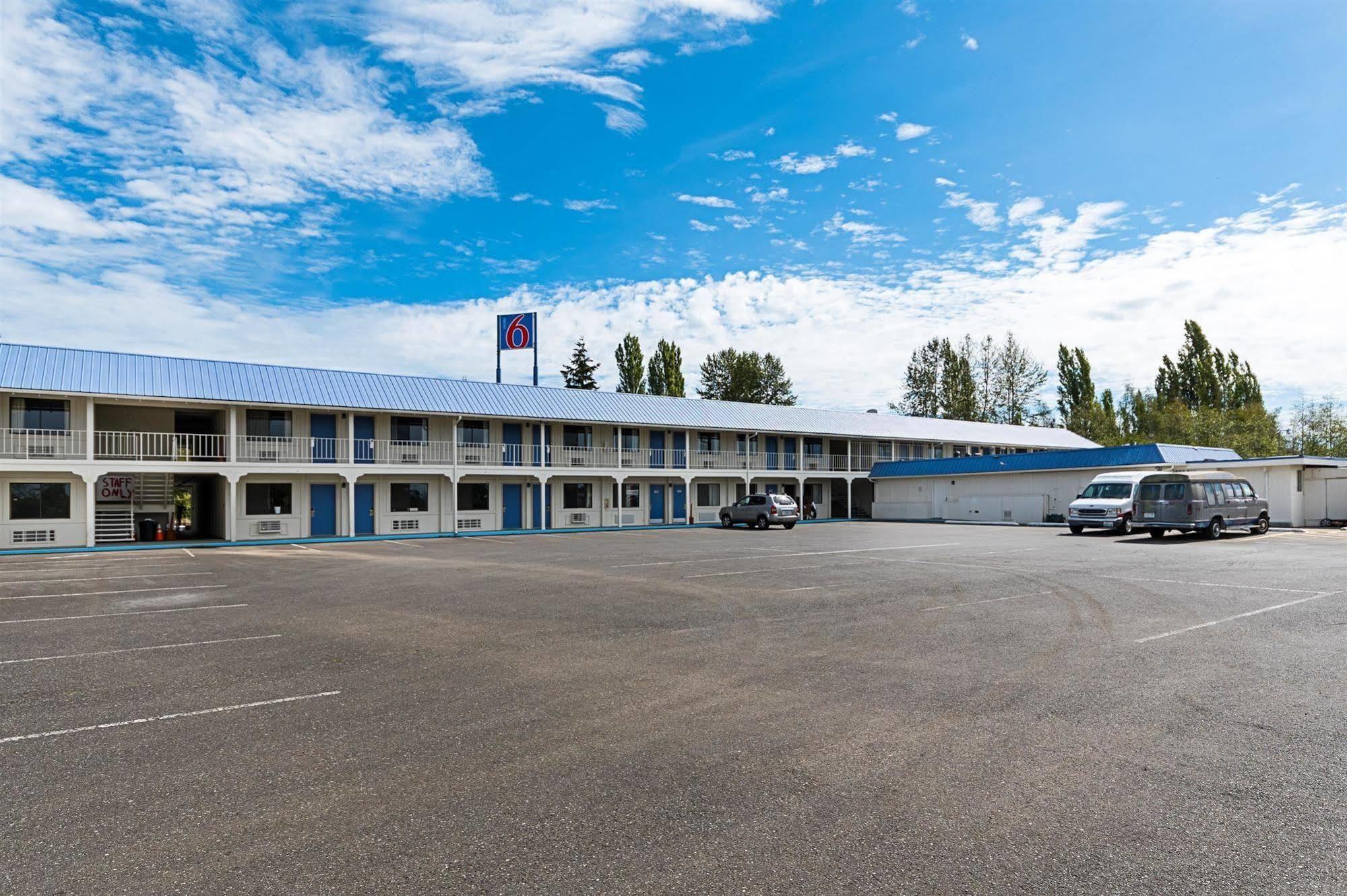 Motel 6 Ferndale Exterior photo